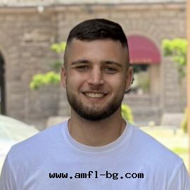 Виктор Сираков