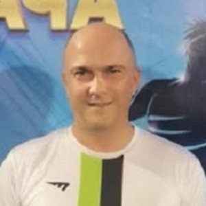Каменов