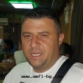 Михайлов