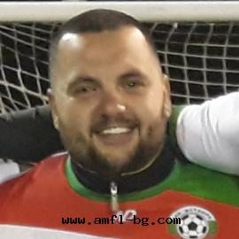 Николов