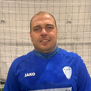 Михайлов