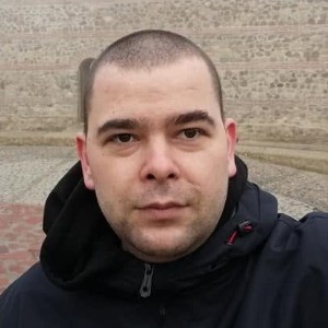 Чехларов