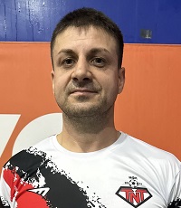 Михов