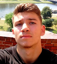 Николов