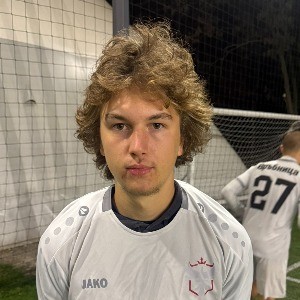 Николов